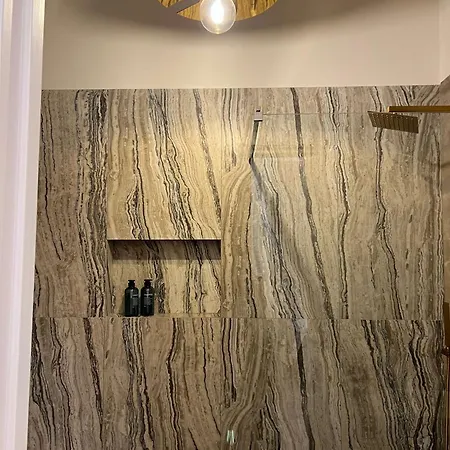 Rosina Il Corso Affittacamere 3*